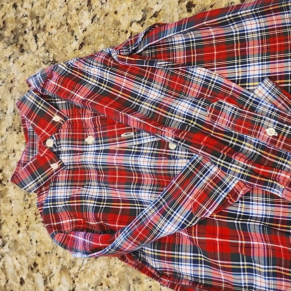Boys Gap button down - Picture 1 of 3